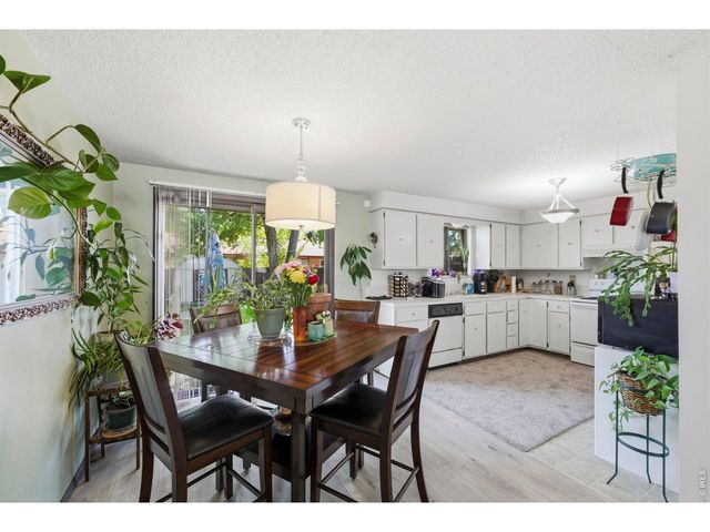 926 Red Fir Pl, Loveland, CO 80538