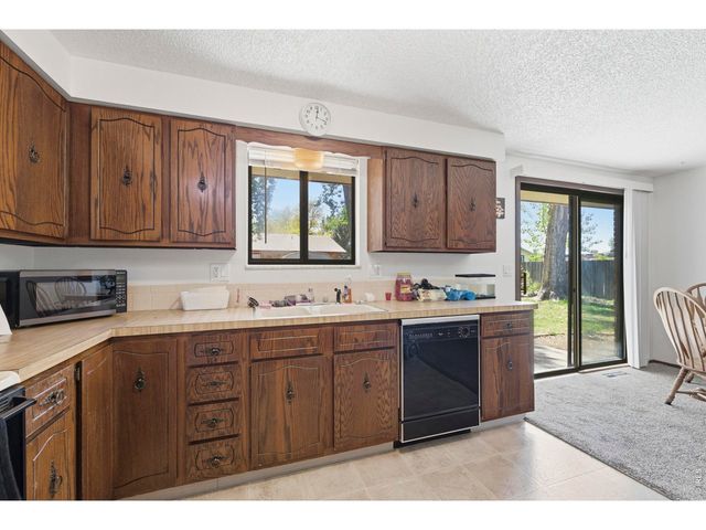 926 Red Fir Pl, Loveland, CO 80538