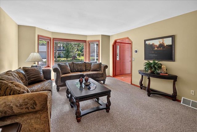 1210 Artisan Drive, Madison, WI 53704
