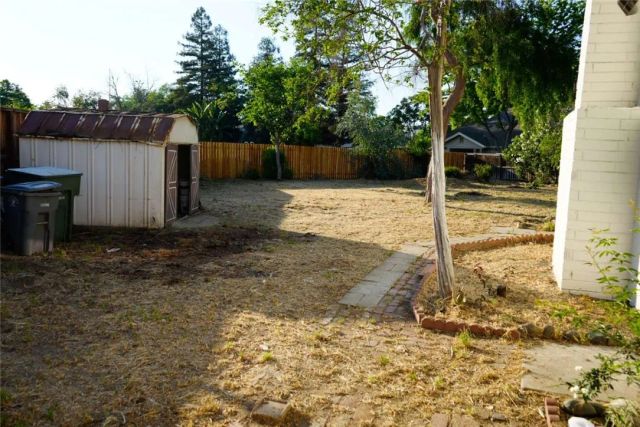 2214 Fordham Avenue, Clovis, CA 93611