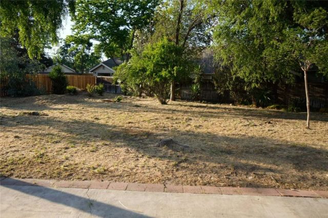 2214 Fordham Avenue, Clovis, CA 93611
