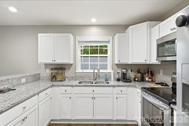 102 Twin Brook Lane, Pageland, SC 29728