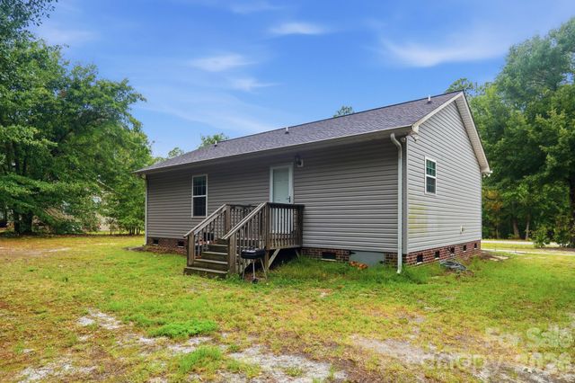 102 Twin Brook Lane, Pageland, SC 29728