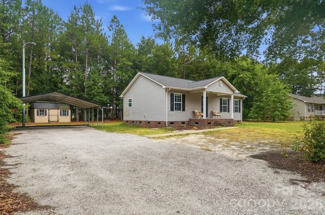 102 Twin Brook Lane, Pageland, SC 29728