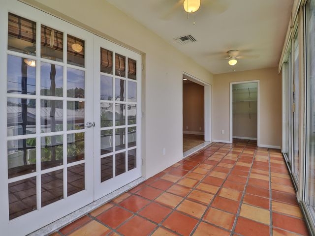 118 Yacht Club Drive 7, North Palm Beach, FL 33408