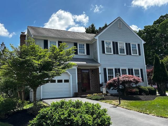 8229 BELL LN, Vienna, VA 22182
