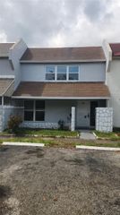 6595 Boulevard Of Champions 6595 6595, North Lauderdale, FL 33068