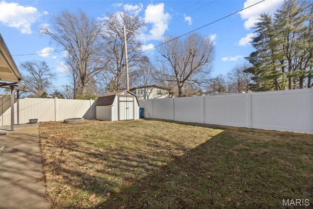 767 Paschal Drive, Mehlville, MO 63125