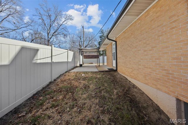 767 Paschal Drive, Mehlville, MO 63125