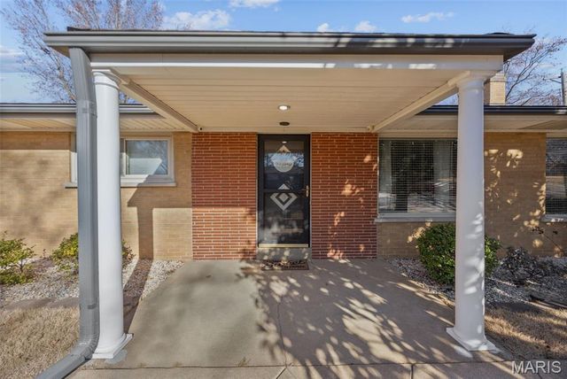 767 Paschal Drive, Mehlville, MO 63125