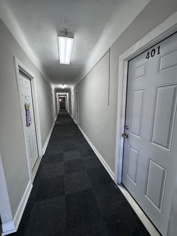 3302 Kenilworth Avenue 401, Berwyn, IL 60402