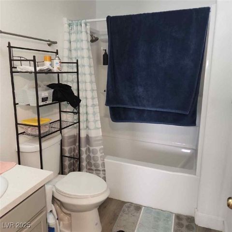 561 East Bourbon Street, Pahrump, NV 89048