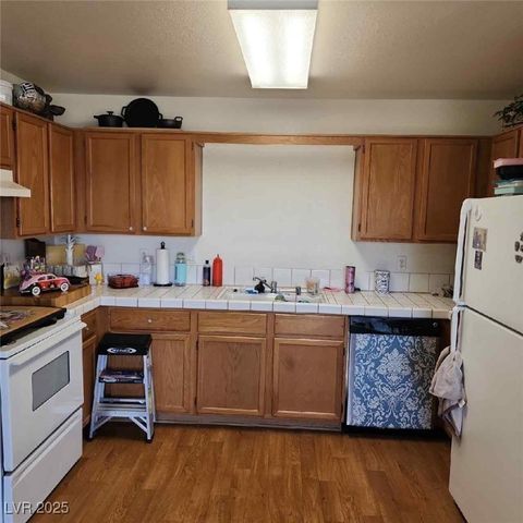 561 East Bourbon Street, Pahrump, NV 89048