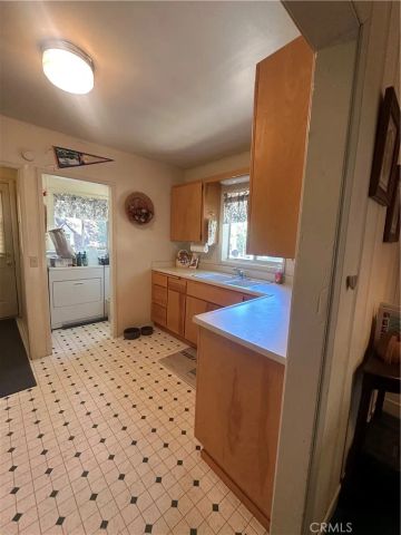 29145 Hook Creek, Cedar Glen, CA 92321