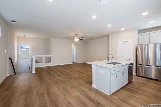 6446 Babcock Rd Unit 23, San Antonio, TX 78249
