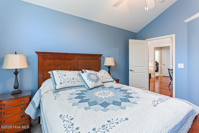 103 W Chelsea Court, Southern Pines, NC 28387