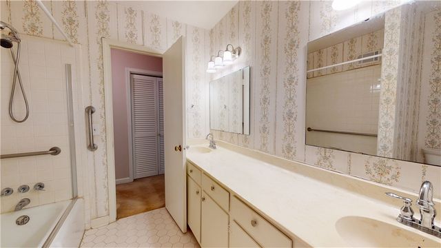 105 E Brookwood Drive, Clemson, SC 29631