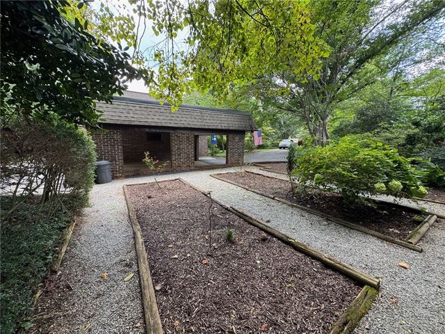 105 E Brookwood Drive, Clemson, SC 29631