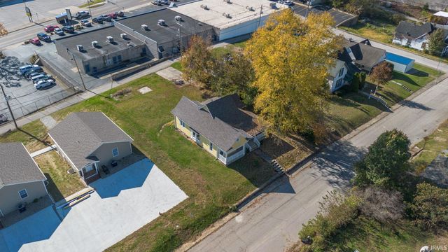 624 15th Street, Bedford, IN 47421