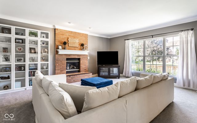 6299 Turnbridge Drive, Avon, IN 46123