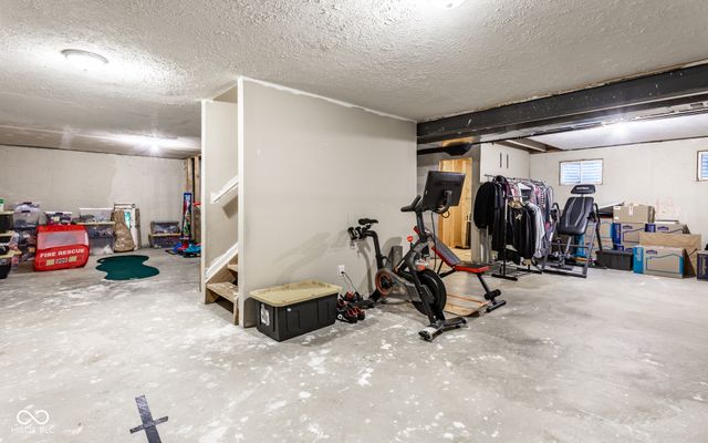 6299 Turnbridge Drive, Avon, IN 46123
