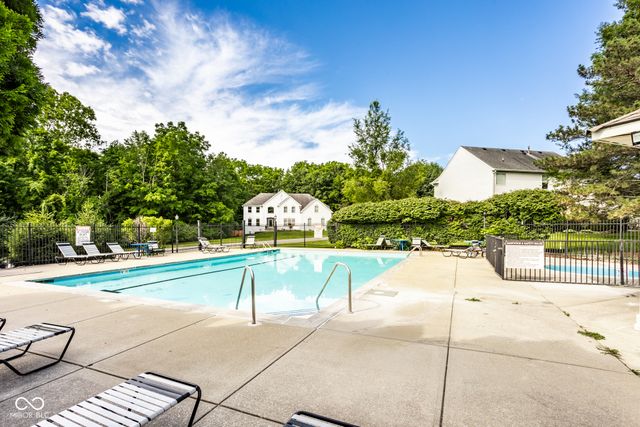 6299 Turnbridge Drive, Avon, IN 46123