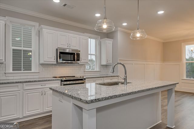 923 Walker Pt Drive, Grovetown, GA 30813