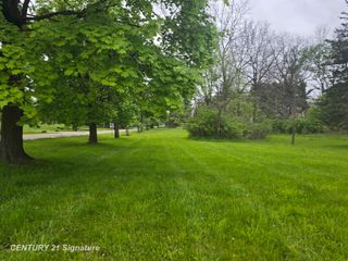 Dye Road, Flint, MI 48532