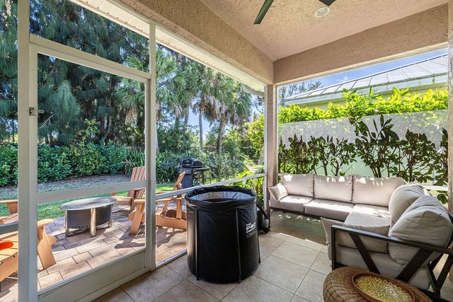 2134 NW Tilia Trail, Stuart, FL 34994