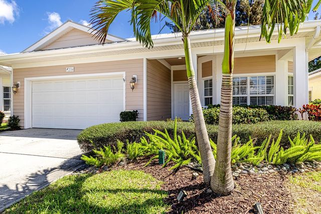 2134 NW Tilia Trail, Stuart, FL 34994