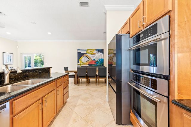 2134 NW Tilia Trail, Stuart, FL 34994