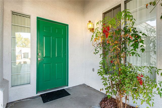 8797 Seal Rock Court, Las Vegas, NV 89147