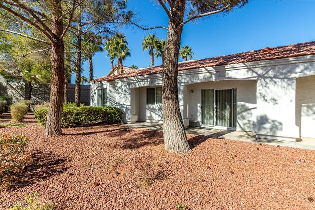 8797 Seal Rock Court, Las Vegas, NV 89147