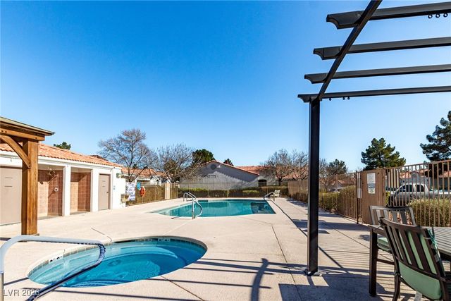 8797 Seal Rock Court, Las Vegas, NV 89147