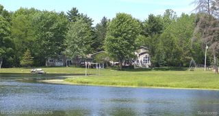 5910 Spring Valley Lane, Dryden Township, MI 48428