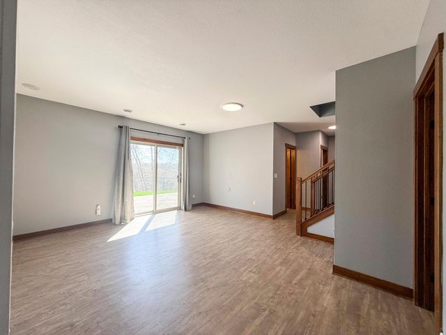 3927 Stone Point Drive NE, Rochester, MN 55906