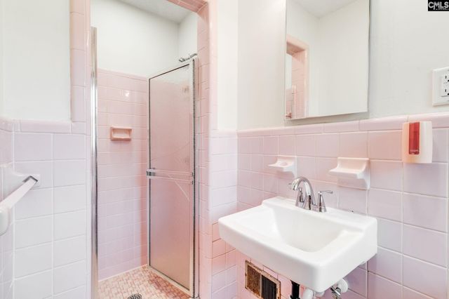 120 Mcrae Street, Columbia, SC 29203