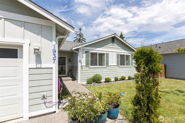 1937 Village Circle, Port Angeles, WA 98362