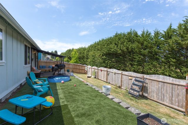1937 Village Circle, Port Angeles, WA 98362