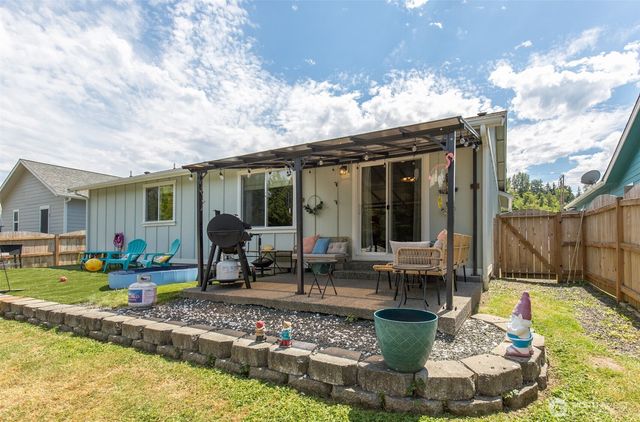 1937 Village Circle, Port Angeles, WA 98362