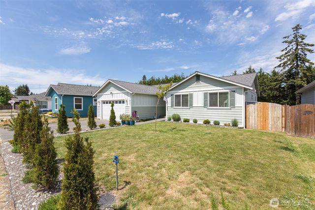 1937 Village Circle, Port Angeles, WA 98362