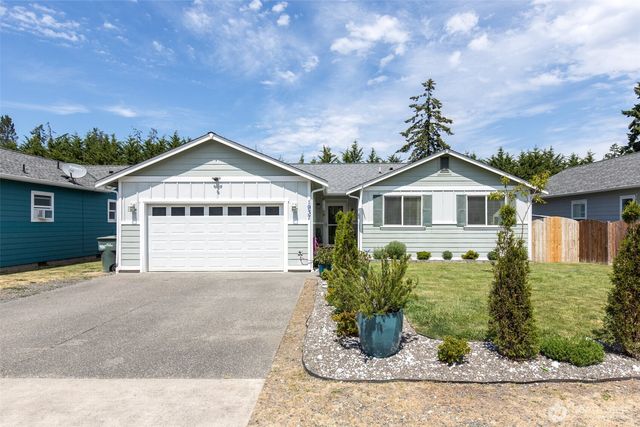 1937 Village Circle, Port Angeles, WA 98362