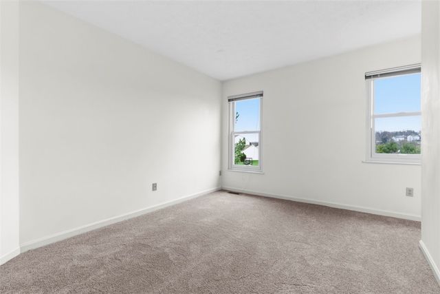 1270 Barnstaple Dr, South Park, PA 15129