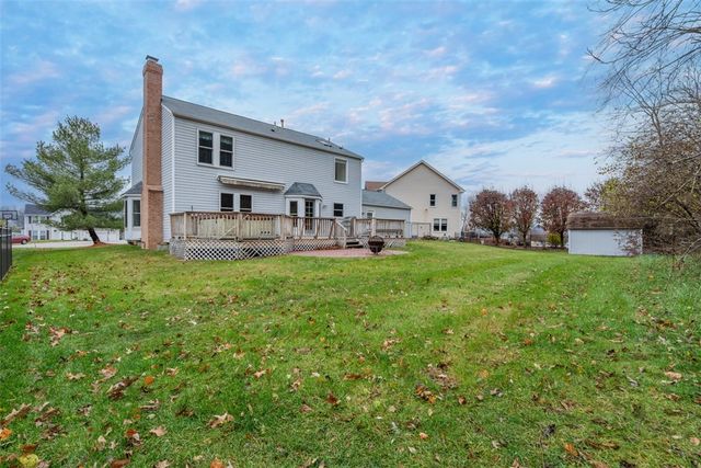 1270 Barnstaple Dr, South Park, PA 15129