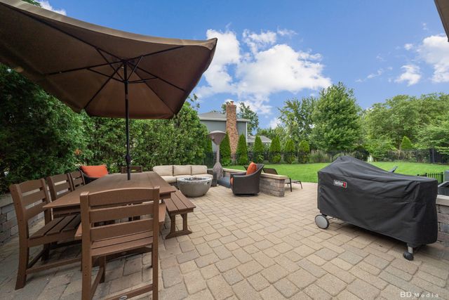 105 Azalea Road, Frankfort, IL 60423