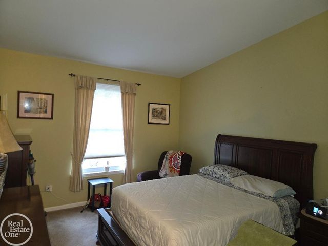 50140 Raleigh Court, Macomb, MI 48044