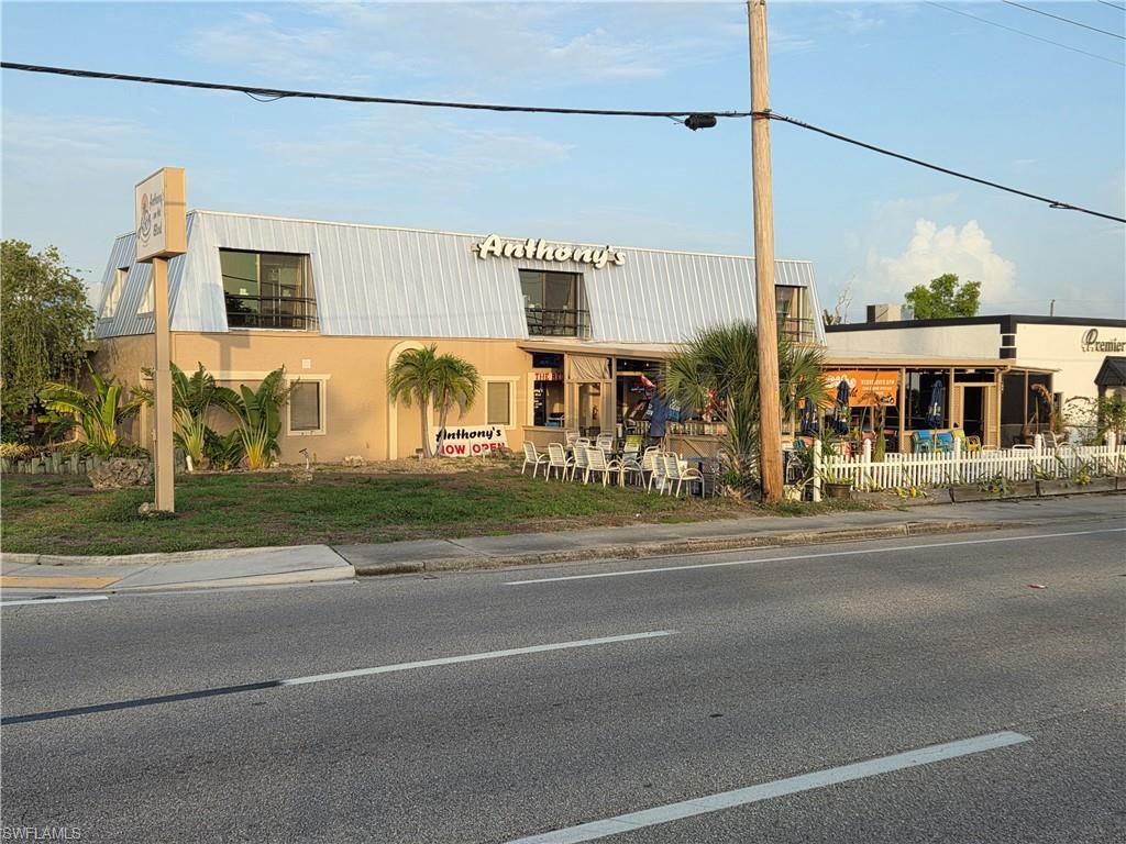 1303 Del Prado BLVD S, CAPE CORAL, FL 33990 — exterior
