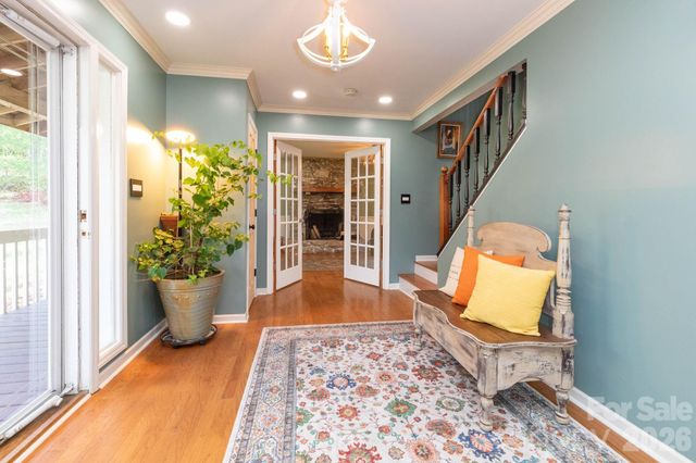 121 Churchill Downs Drive, Fairview, NC 28730