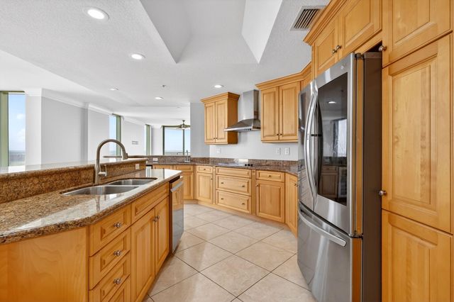 4330 N Highway A1a 602, Fort Pierce, FL 34949