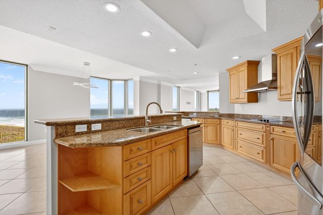 4330 N Highway A1a 602, Fort Pierce, FL 34949